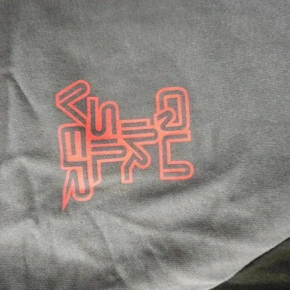 Quicksilver long-sleeved gray & black medium - Picture 7 of 9